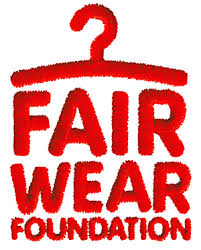 fairtrade-kleidung-fair-wear-siegel